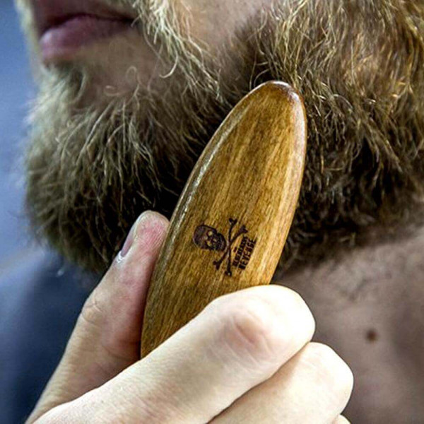 Щетка для бороды дорожная THE BLUEBEARDS REVENGE Travel Beard Brush