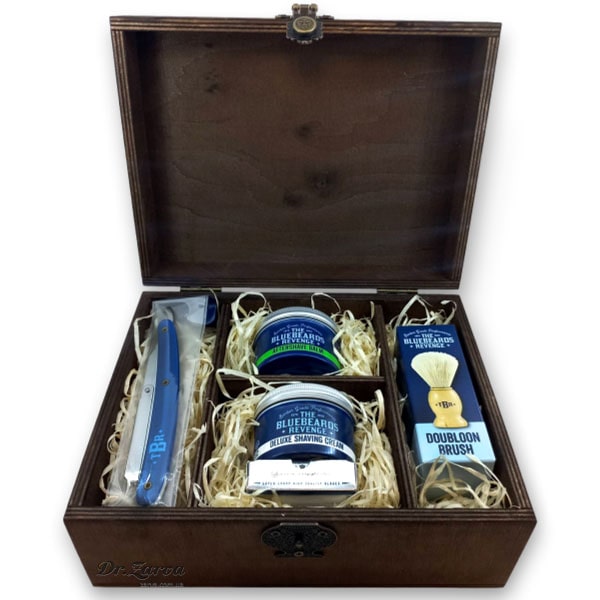 Набор для бритья с опасной бритвой в деревянной коробке THE BLUEBEARDS REVENGE