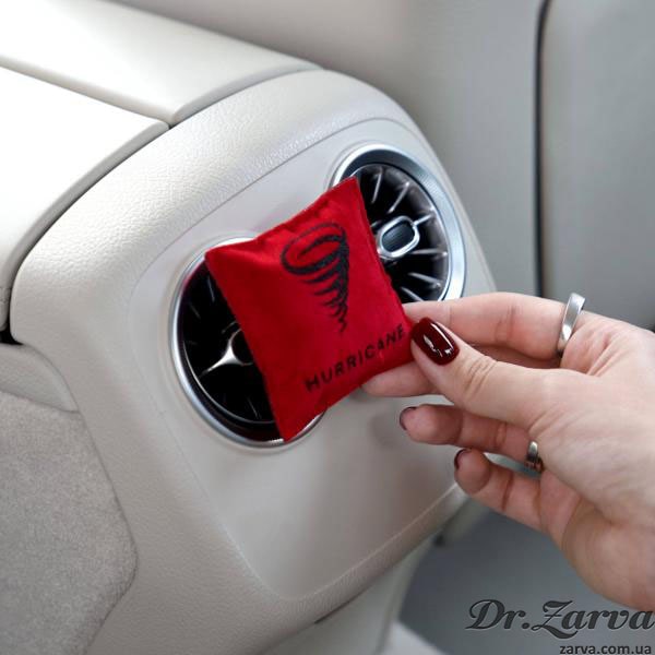 Ароматизатор в автомобиль (аромасаше) HURRICANE Red