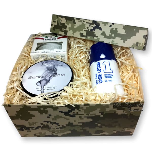 Набор для бритья Military Areffa Sensitive (до, для и после бритья)